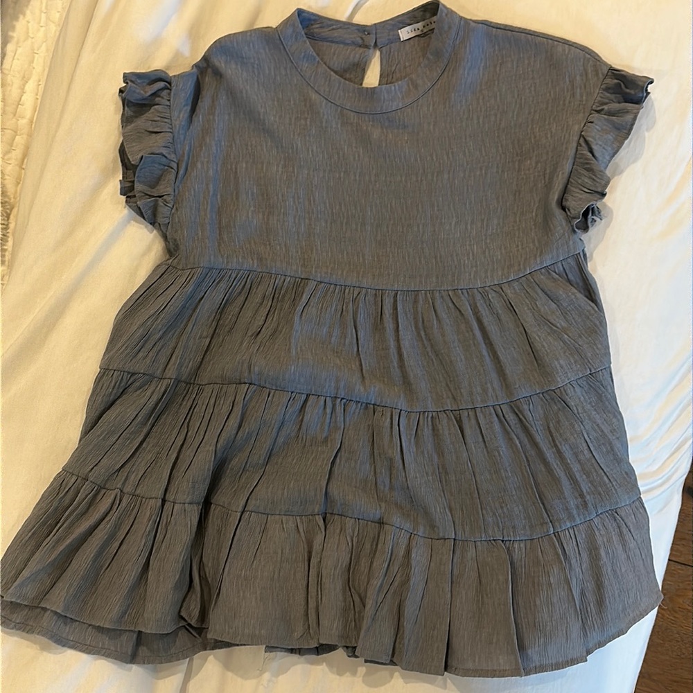 Blue-gray flowy and long blouse